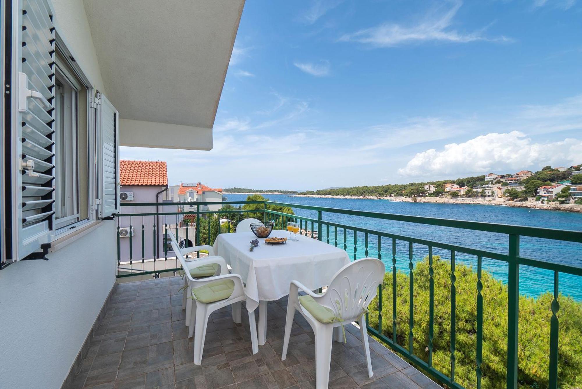 Apartments Ivica Primošten Екстериор снимка