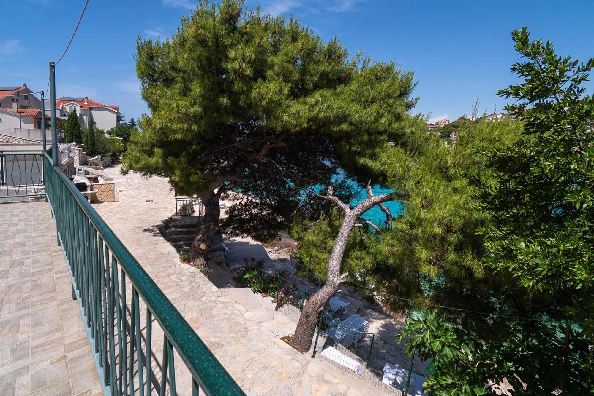 Apartments Ivica Primošten Екстериор снимка